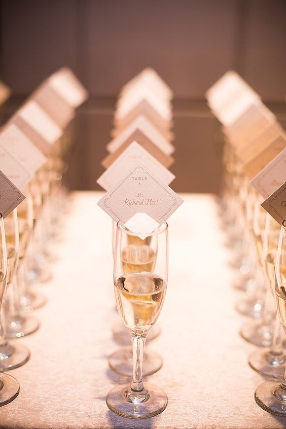 champagne place cards