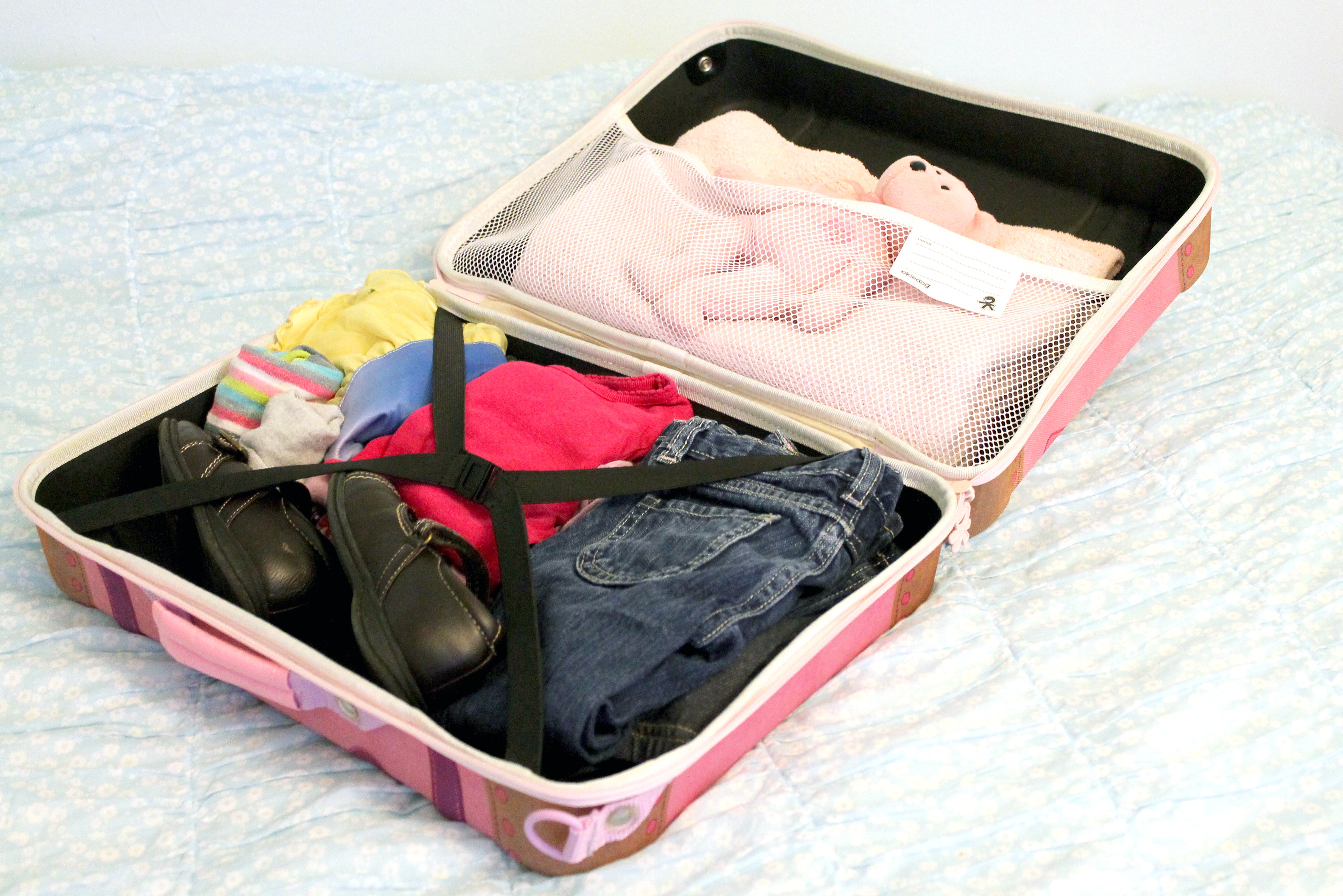 how to pack efficiently, pack up and go, best carry on luggage, how to pack a suitcase, space saver bags, packing hacks, travel suitcase, beach vacation packing list, how to fold clothes, rolling suitcase, best travel bag, how to use packing cubes, how to fold pants, where to buy luggage, how to pack a dress shirt, how to pack a carry on, vacation clothes